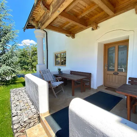 Dorfchalets - Waldi Inkl Tauern Therme Eintritt & Sommerkarte Lägenhet *